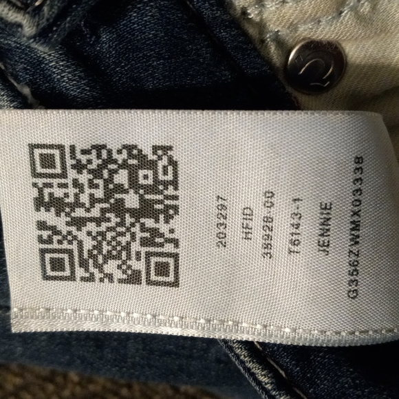 Jennie Curvy 🧾 - Picture 13 of 15